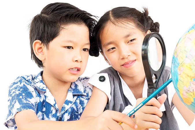 shapingALeader-to-think-critically